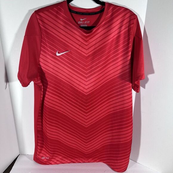 Nike Soccer Dri Fit Short Sleeve Red Striped T-Shirt Men's Size XL - Picture 1 of 6